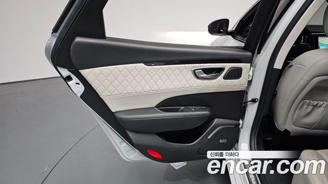 Renault Korea SM6 2017 — photo 15