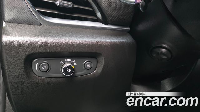 Chevrolet Korea Traverse 2020 — photo 19