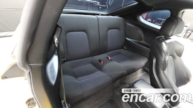 Hyundai Tuscani 2002 — photo 11