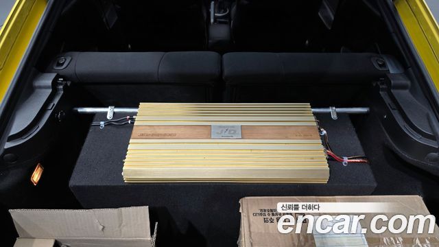 Hyundai Tuscani 2002 — photo 19