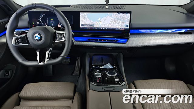BMW 5-Series 2026 — photo 10