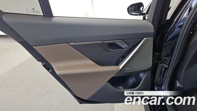 BMW 5-Series 2026 — photo 15