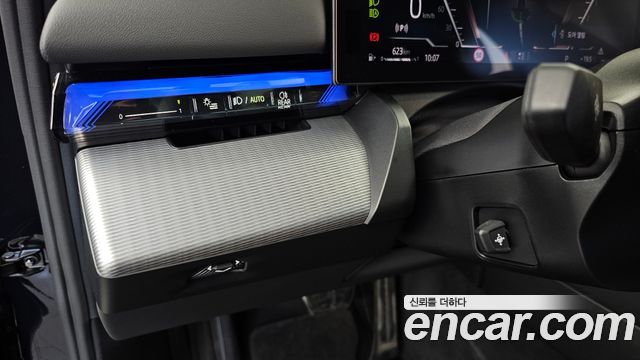 BMW 5-Series 2026 — photo 28