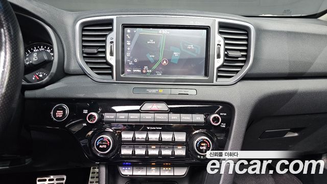 Kia Sportage 2017 — photo 14