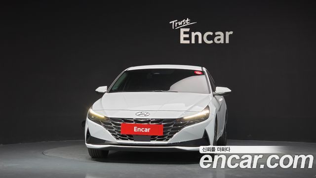 Hyundai AVANTE 2021 — photo 3
