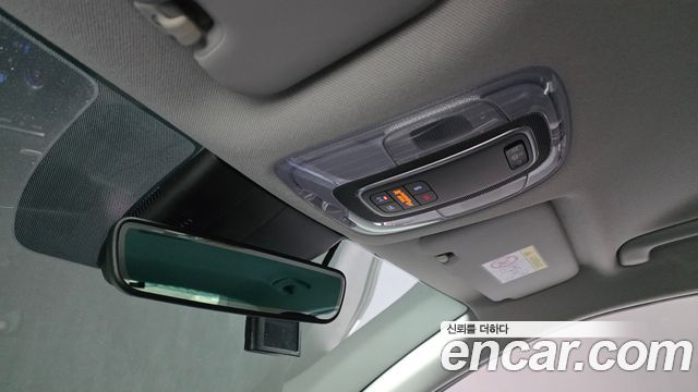 Hyundai AVANTE 2021 — photo 25