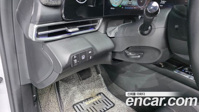 Hyundai AVANTE 2021 — photo 26