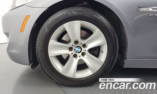 BMW 5-Series 2012 — photo 5