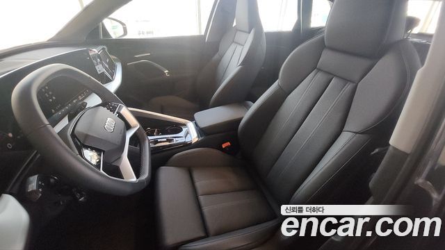 Audi Q5 2025 — photo 10