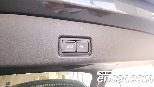 Audi Q5 2025 — photo 16