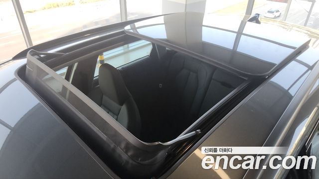 Audi Q5 2025 — photo 17