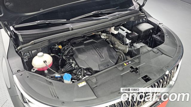 Kia Canival 2023 — photo 6
