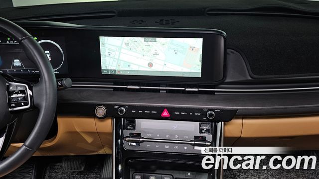 Kia Canival 2023 — photo 19