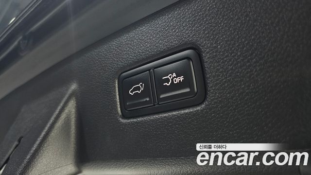 Kia Canival 2023 — photo 23