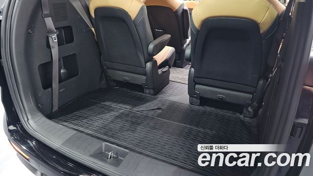 Kia Canival 2023 — photo 26