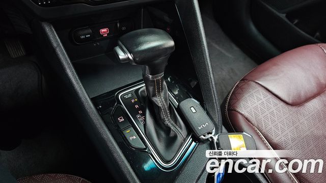 Kia Niro 2022 — photo 12