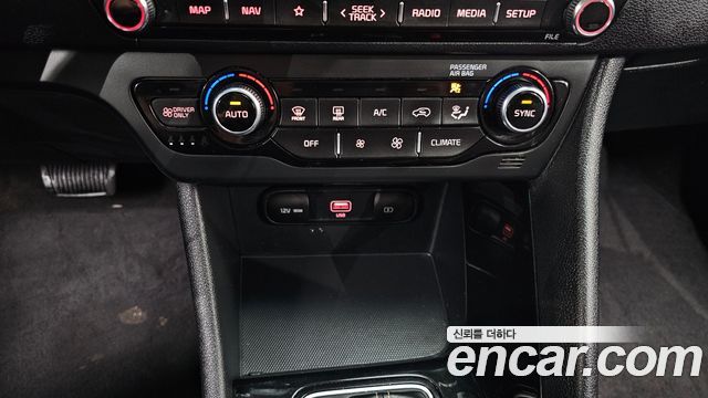 Kia Niro 2022 — photo 23