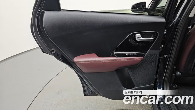 Kia Niro 2022 — photo 15