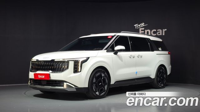Kia Canival 2025 — photo 1