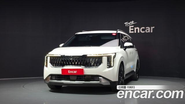 Kia Canival 2025 — photo 3