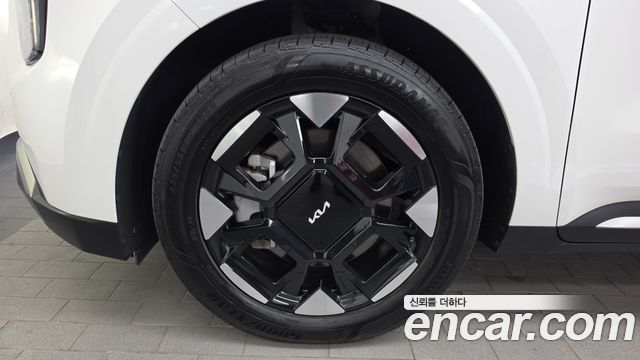 Kia Canival 2025 — photo 5