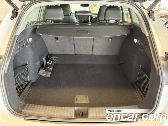 Audi Q6 e-tron 2026 — photo 18