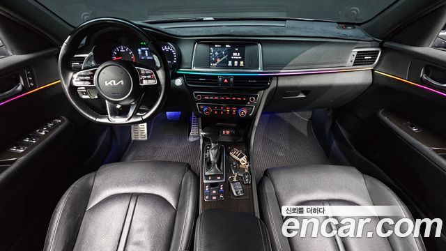Kia K5 2016 — photo 10
