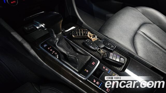 Kia K5 2016 — photo 12