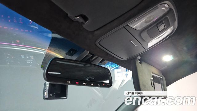 Kia K5 2016 — photo 25