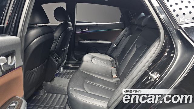 Kia K5 2016 — photo 27