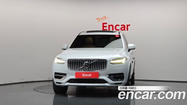 Volvo XC90 2023 — photo 3