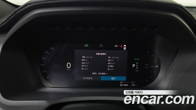 Volvo XC90 2023 — photo 8