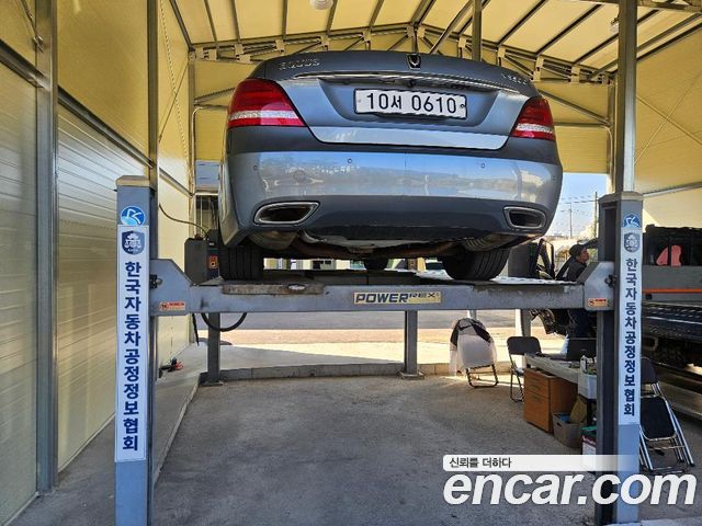Hyundai Equus 2015 — photo 2