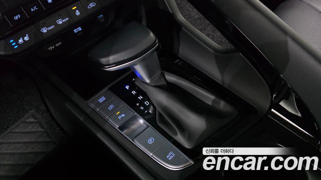 Hyundai AVANTE 2026 — photo 12