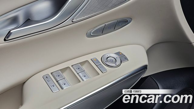 Genesis GV70 2025 — photo 22
