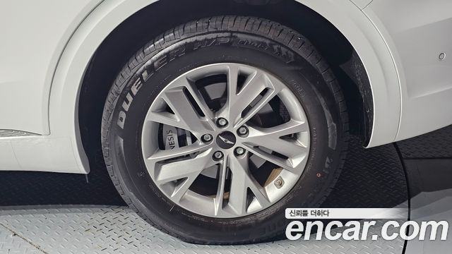 Genesis GV70 2025 — photo 7
