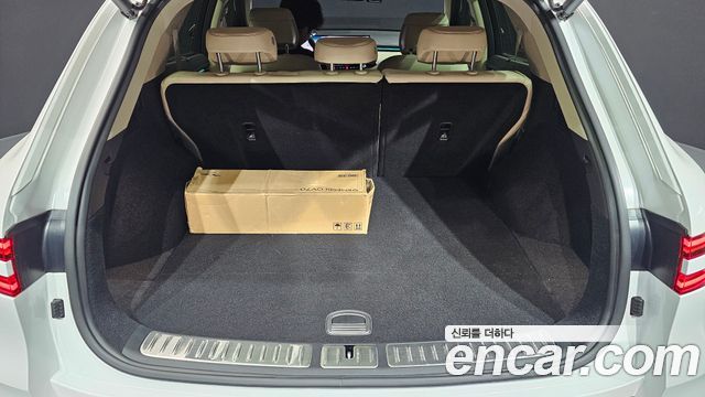 Genesis GV70 2025 — photo 27