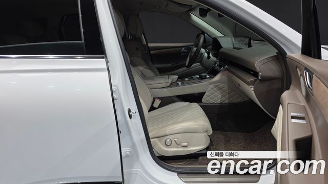 Genesis GV80 2021 — photo 11