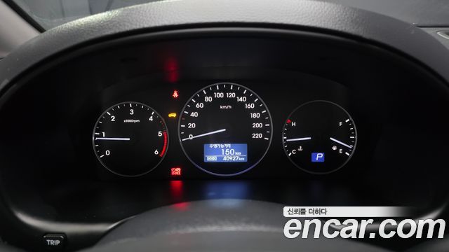 Hyundai Starex 2021 — photo 11