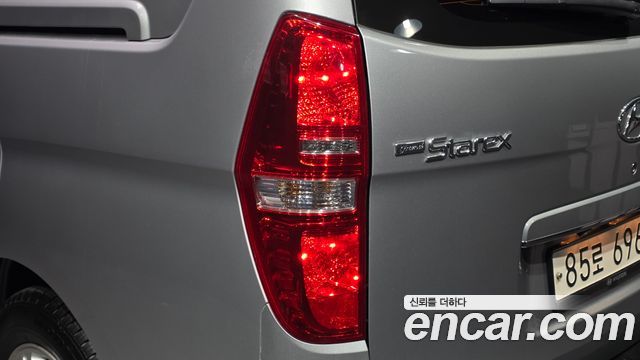Hyundai Starex 2021 — photo 9