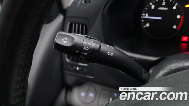 Hyundai Starex 2021 — photo 27