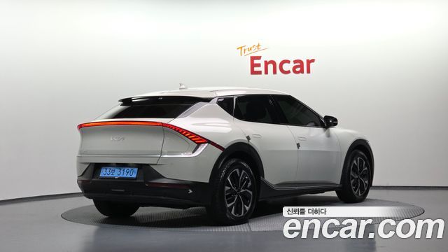 Kia EV6 2024 — photo 2