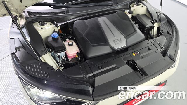 Kia EV6 2024 — photo 6