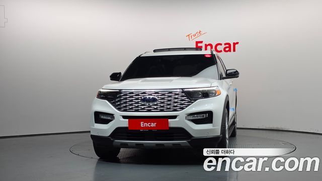 Ford Explorer 2021 — photo 3