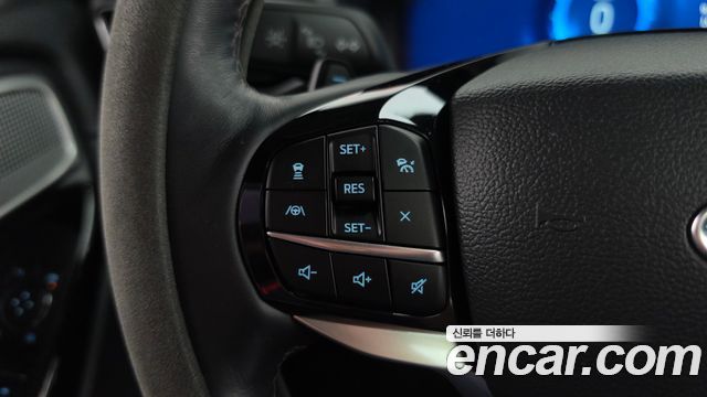 Ford Explorer 2021 — photo 22