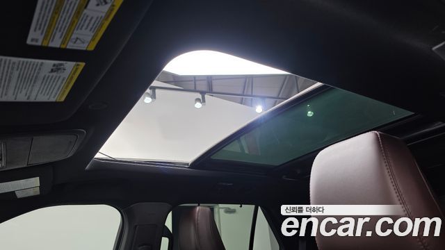 Ford Explorer 2021 — photo 24