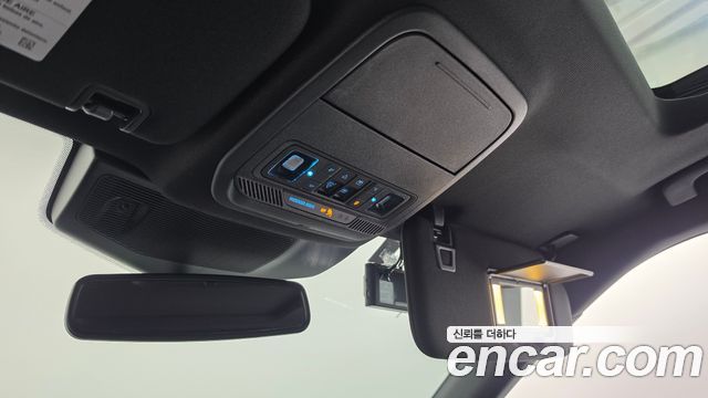 Ford Explorer 2021 — photo 29
