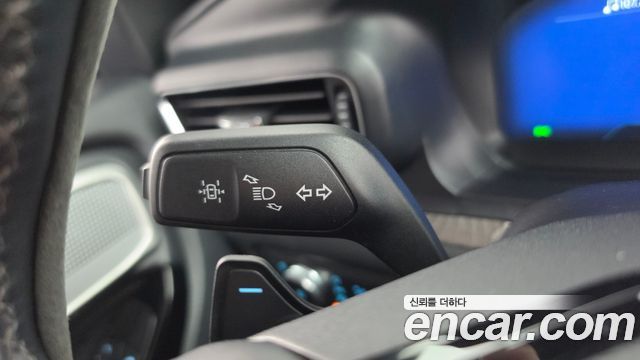 Ford Explorer 2021 — photo 38