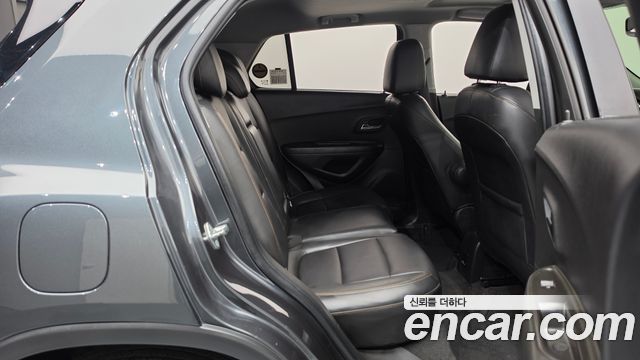 Chevrolet Korea Trax 2017 — photo 17
