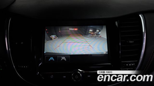 Chevrolet Korea Trax 2017 — photo 19